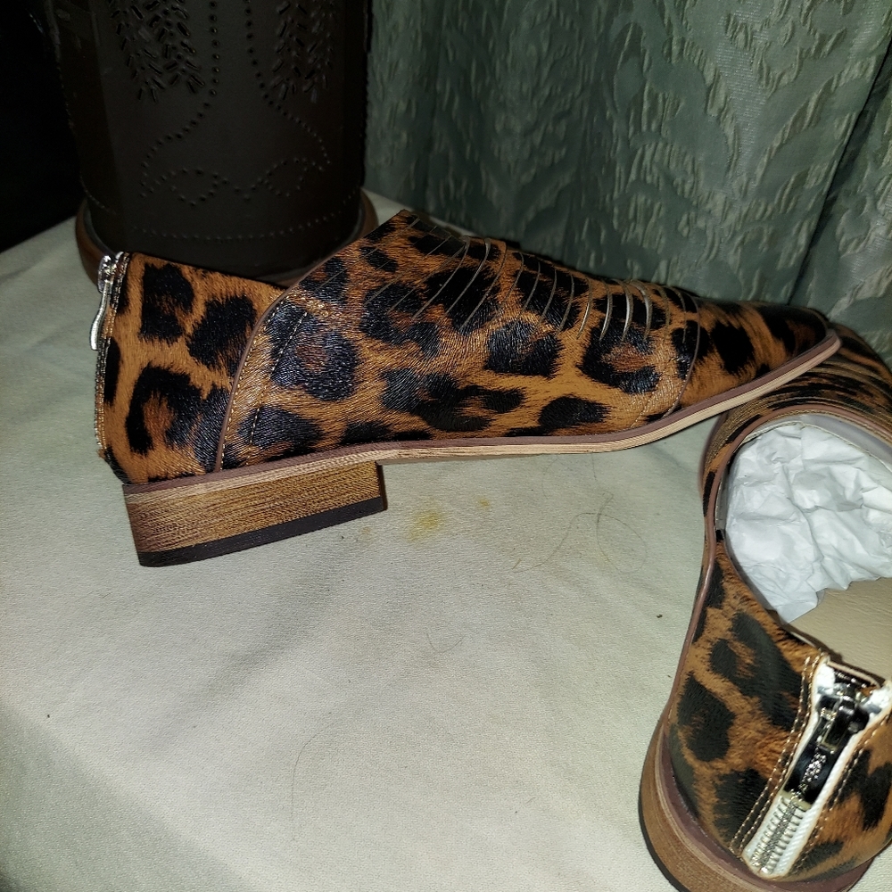 Booties - Picture 4 of 6